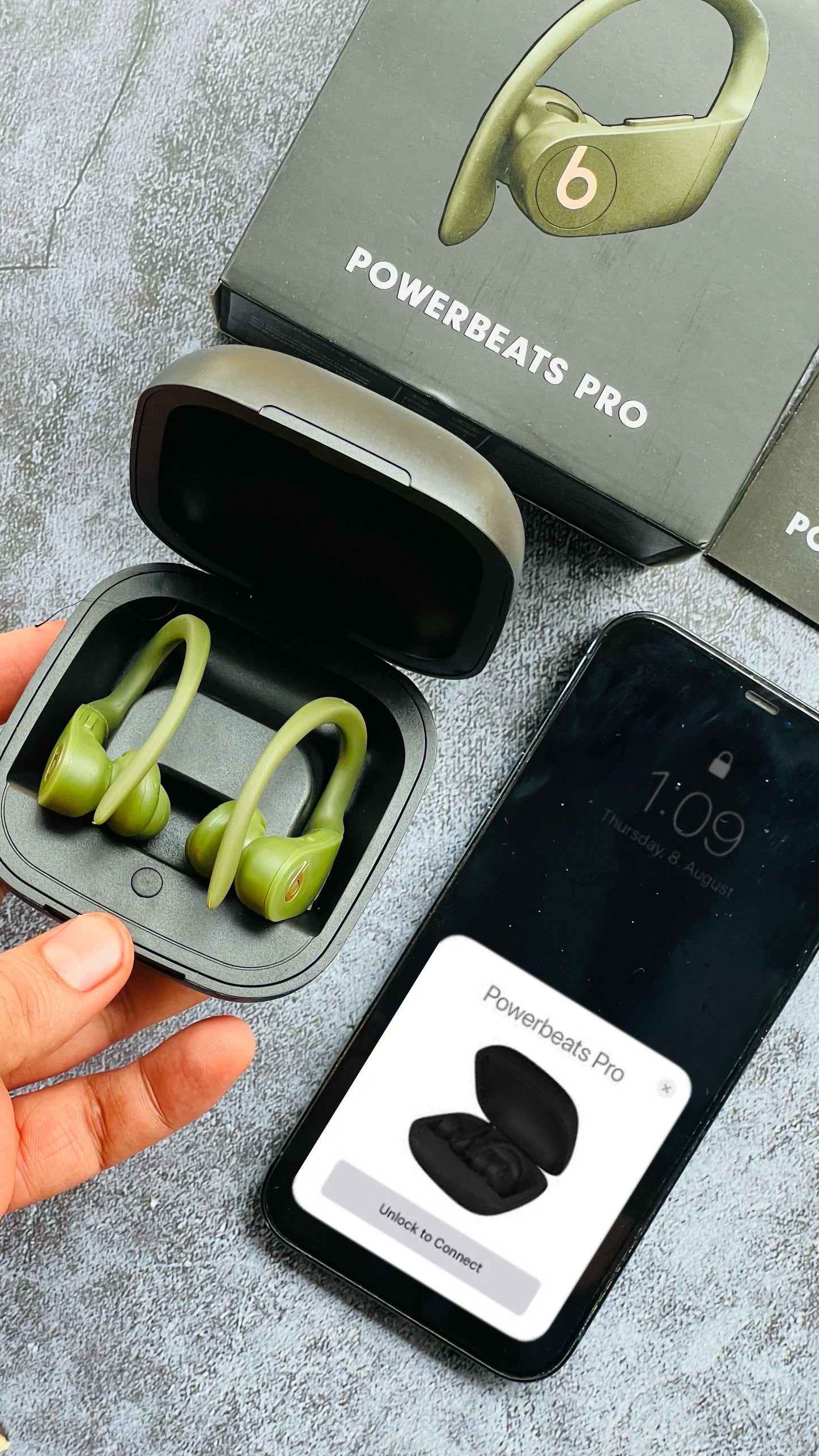 Powerbeats Pro with pop up (airpod)