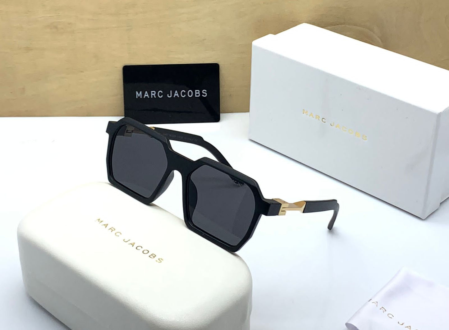 MRC JACOBS-SUNGLASSESS