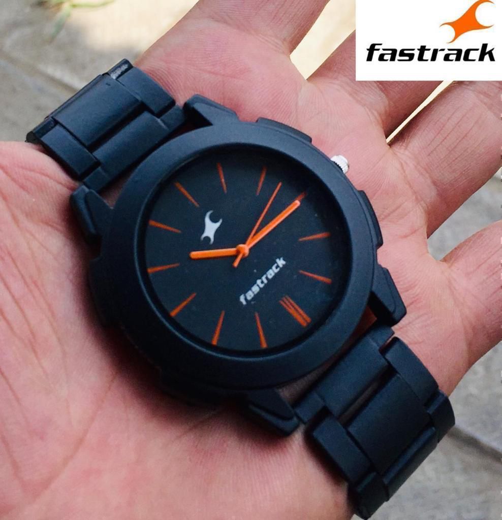 Black fastrack outlet watch for men