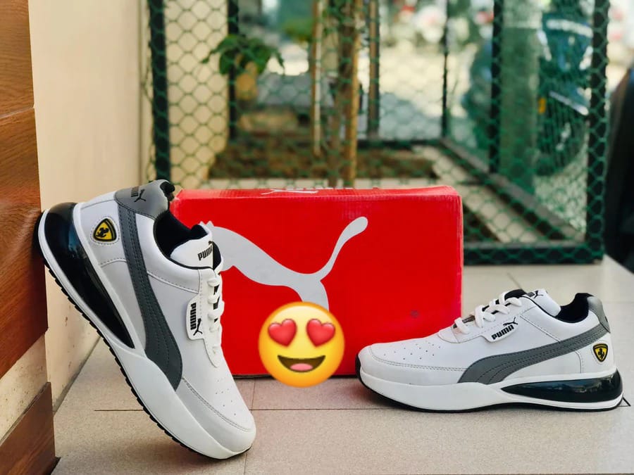 Sneakers