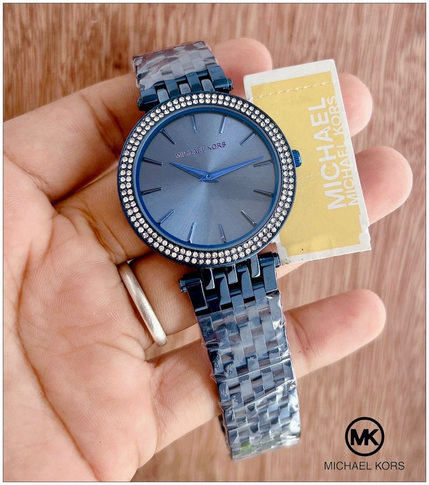 Mkt5017 Bradshaw Michael Kors Smartwatch Mkt5017 Mkt5017 Bradshaw Michael Kors Purple Smart Watch Smartwatch
