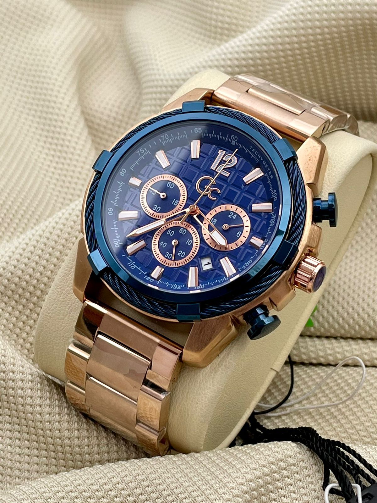 GUESS CHRONO METAL COLLECTION