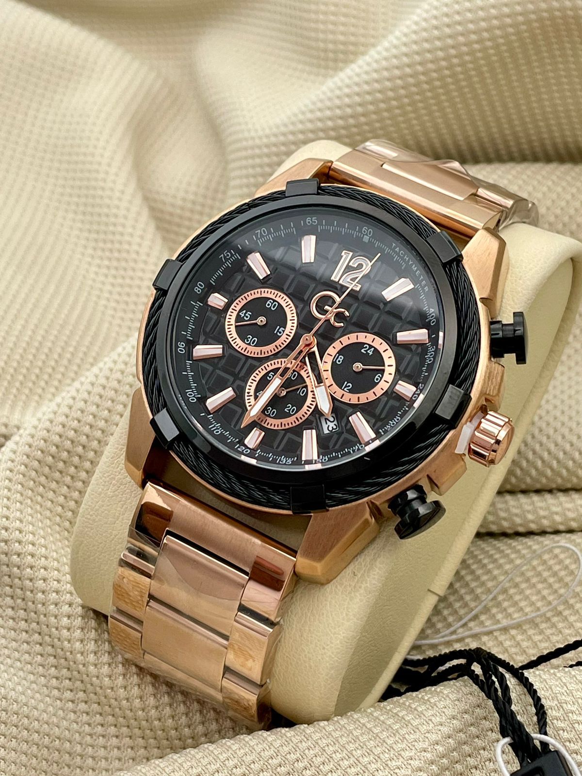 GUESS CHRONO METAL COLLECTION