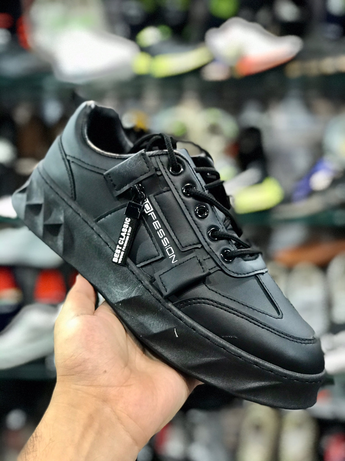 Classic Sneakers –