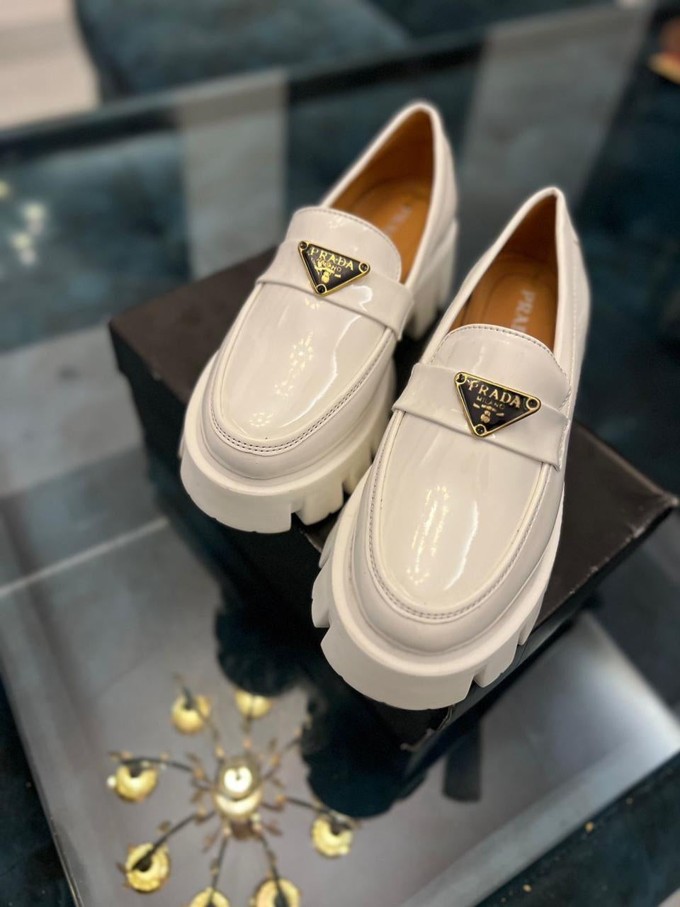 PRADDA LOAFER