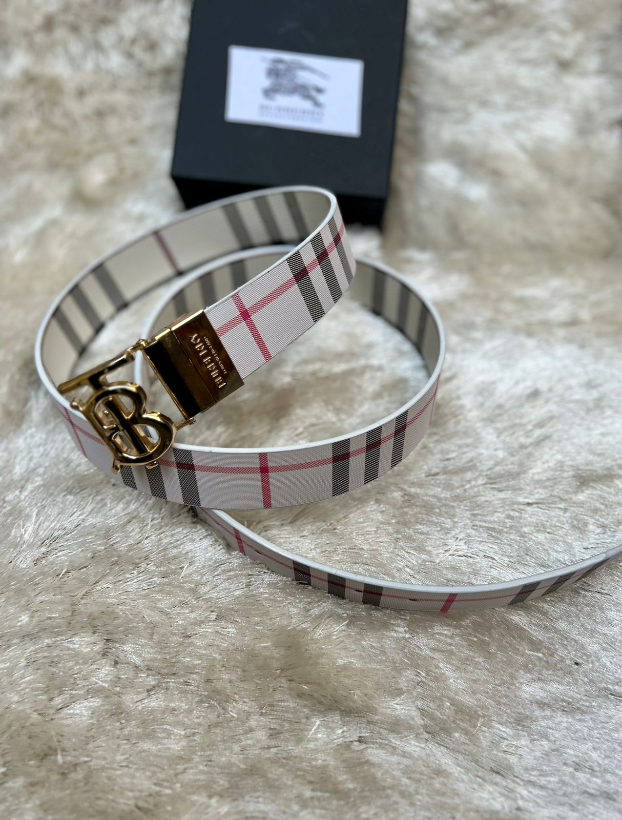 Burbery belts