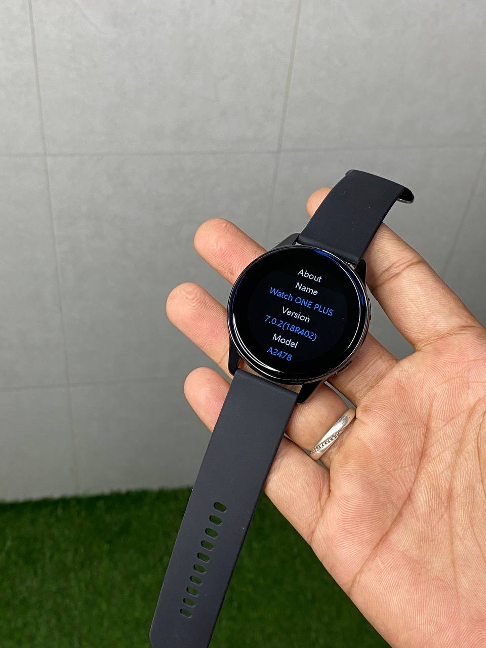 OnePlos Watch  ROUND DIAL