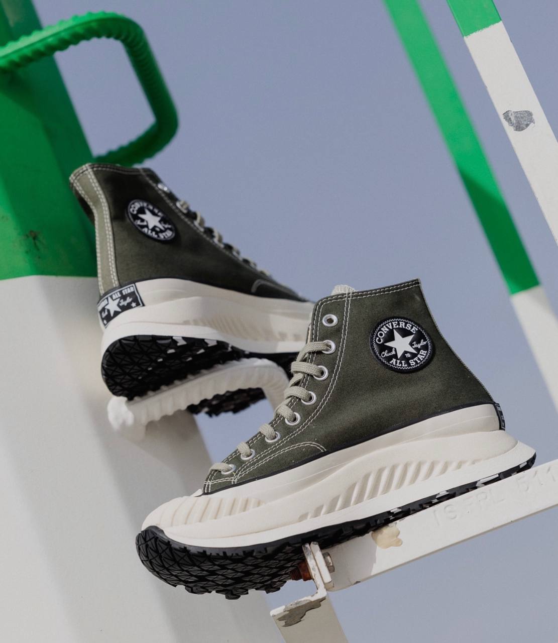 Converse Chuck 70 AT-CX hi-top Sneakers