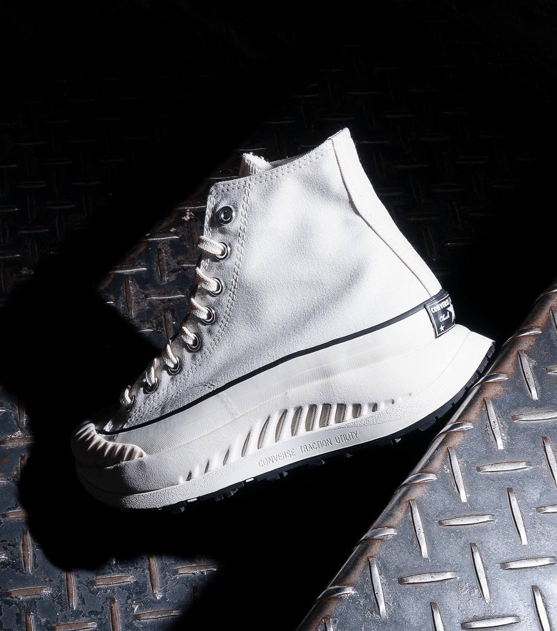 Converse Chuck 70 AT-CX hi-top Sneakers