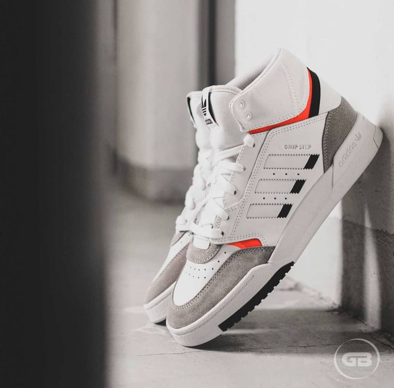 Addidass Doorstep high top sneaker
