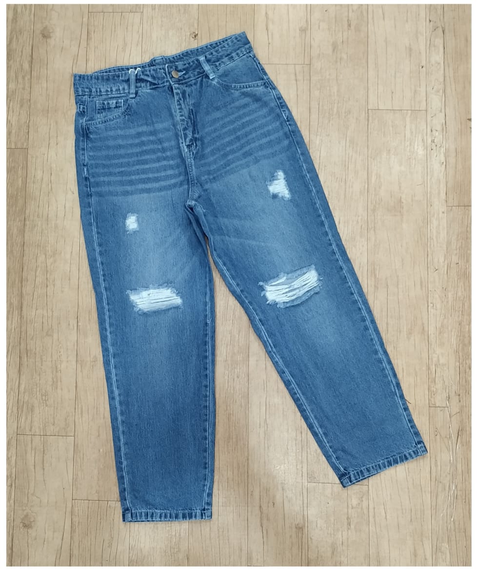 Knee Cut High Waist Boyfriend Denim