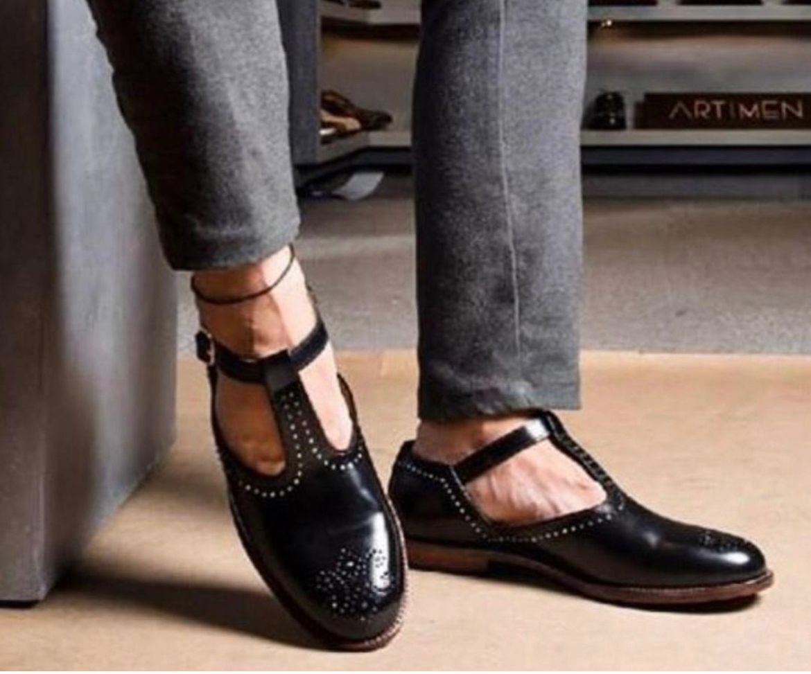 ROMAN SANDAL