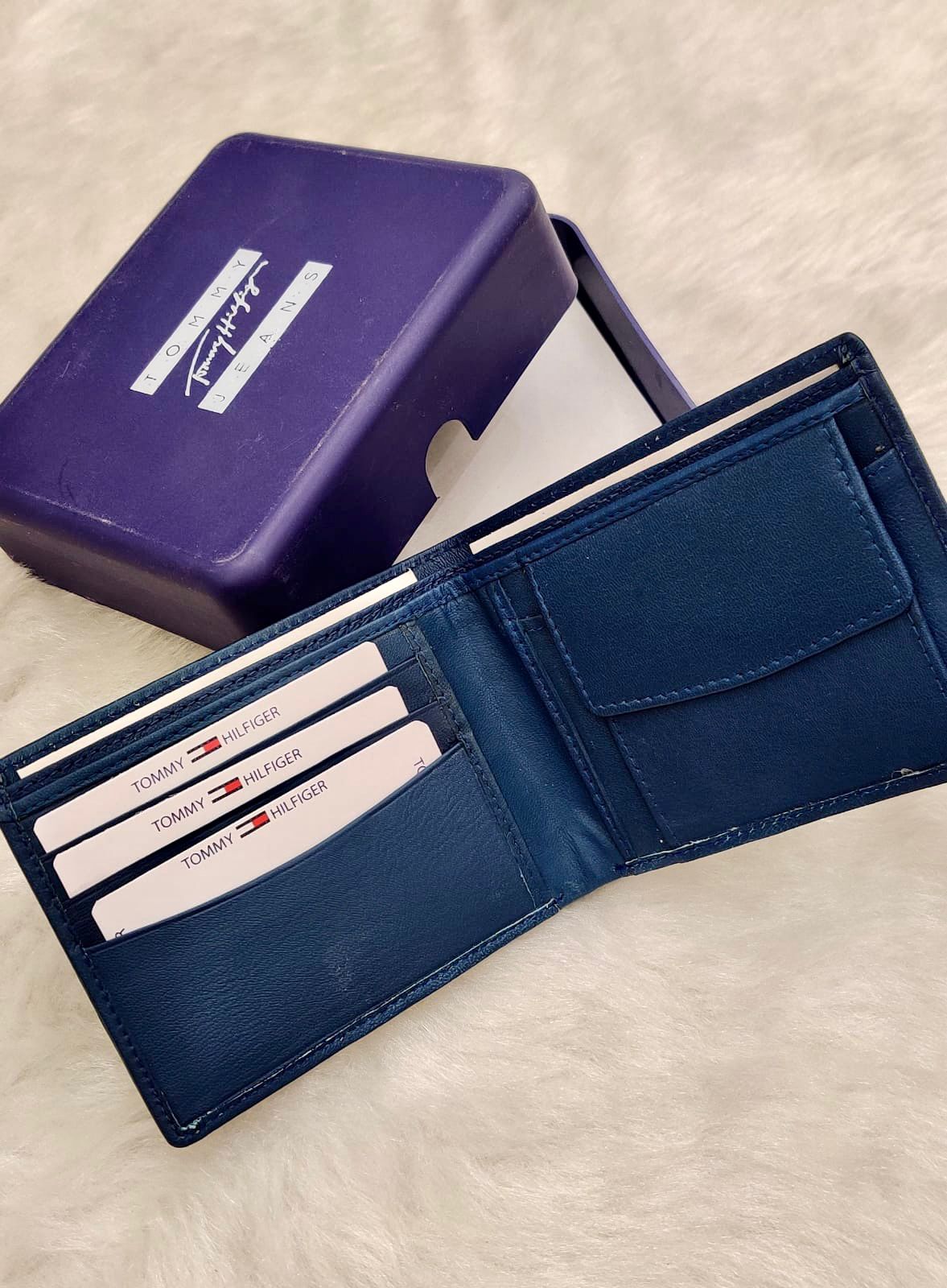 Tomy Wallets