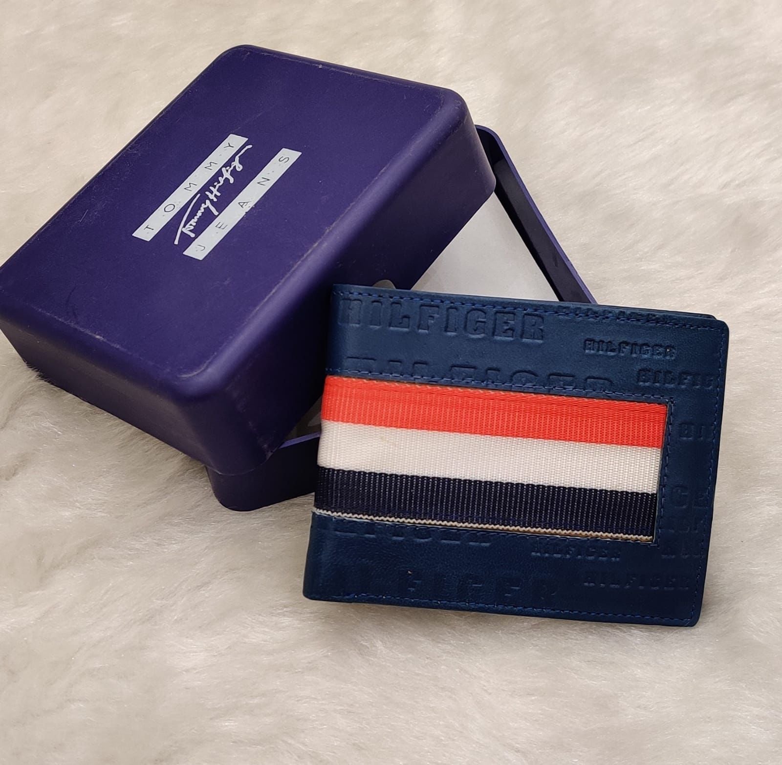 Tomy Wallets