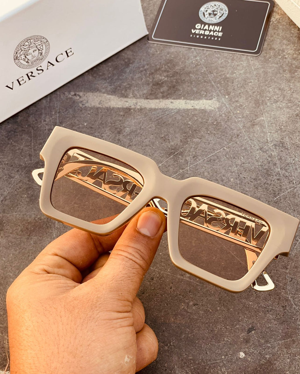 VERRSACE SUNGLASSES