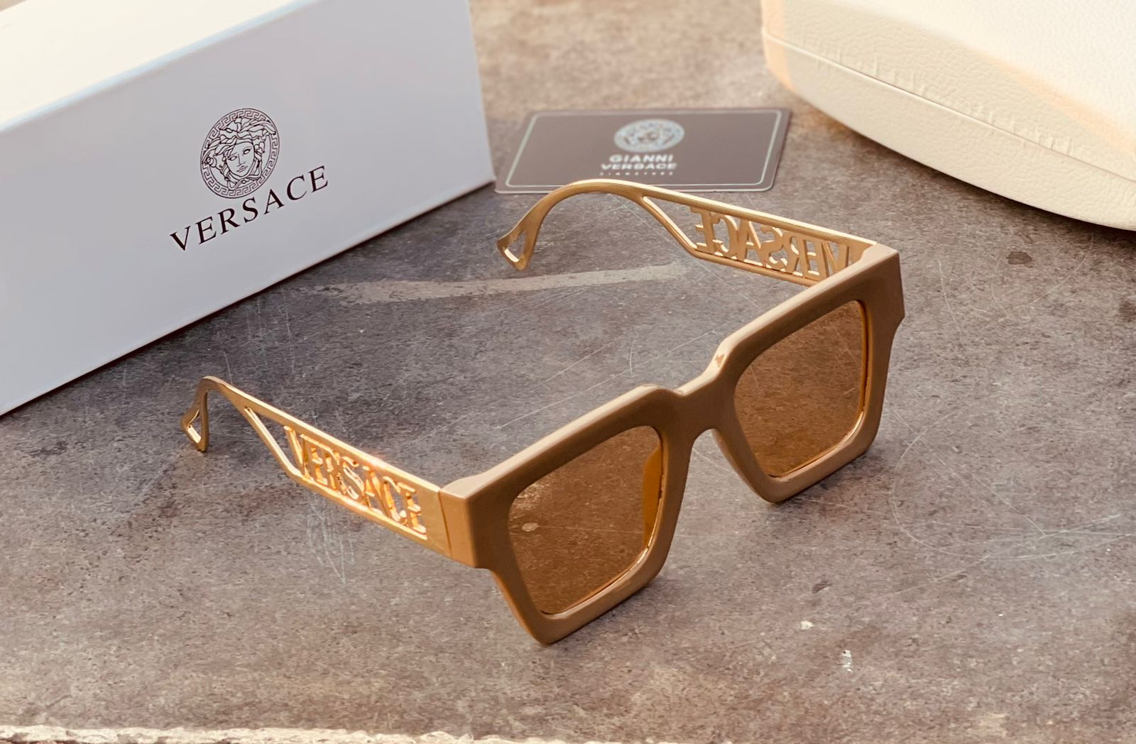 VERRSACE SUNGLASSES