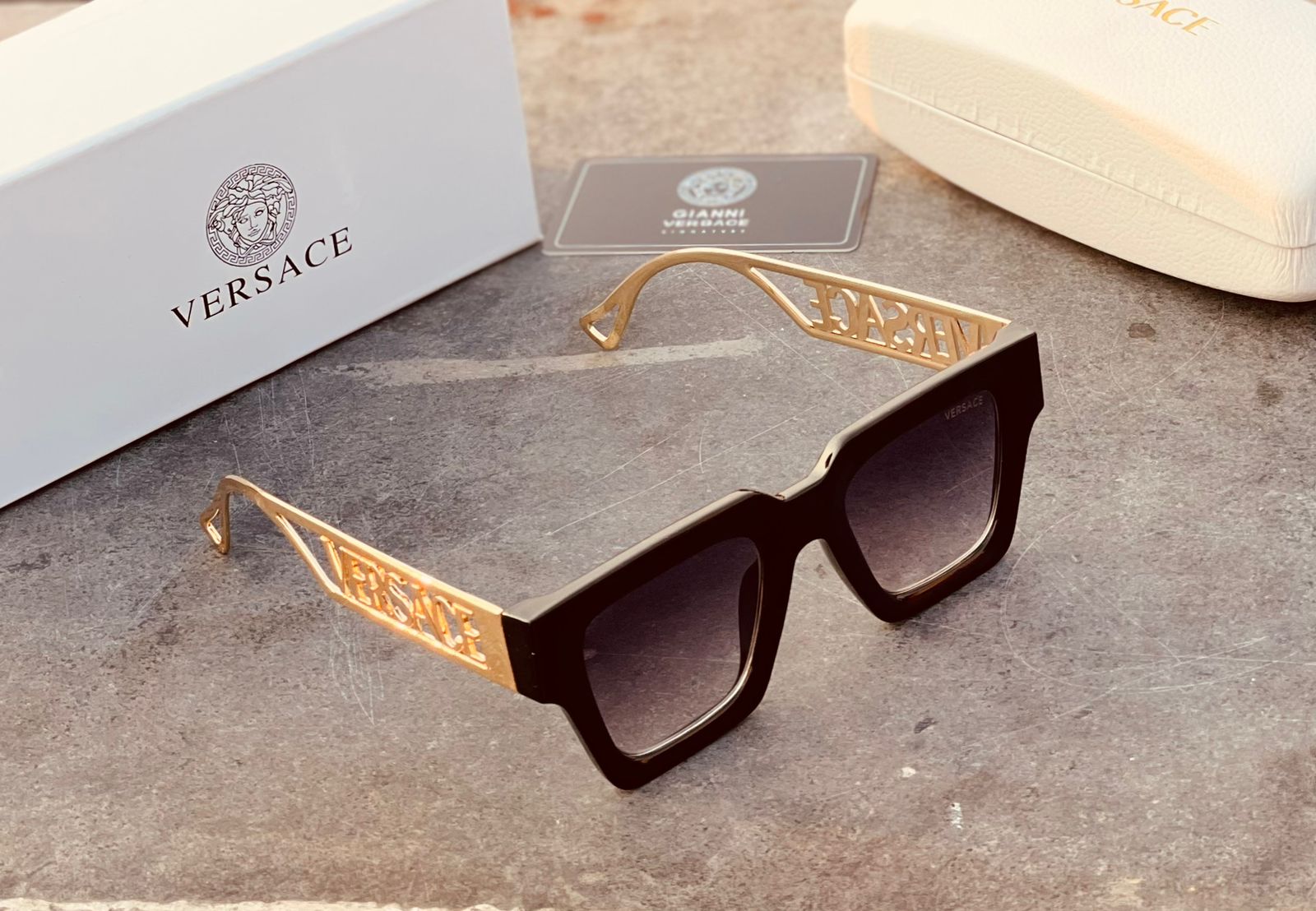 VERRSACE SUNGLASSES
