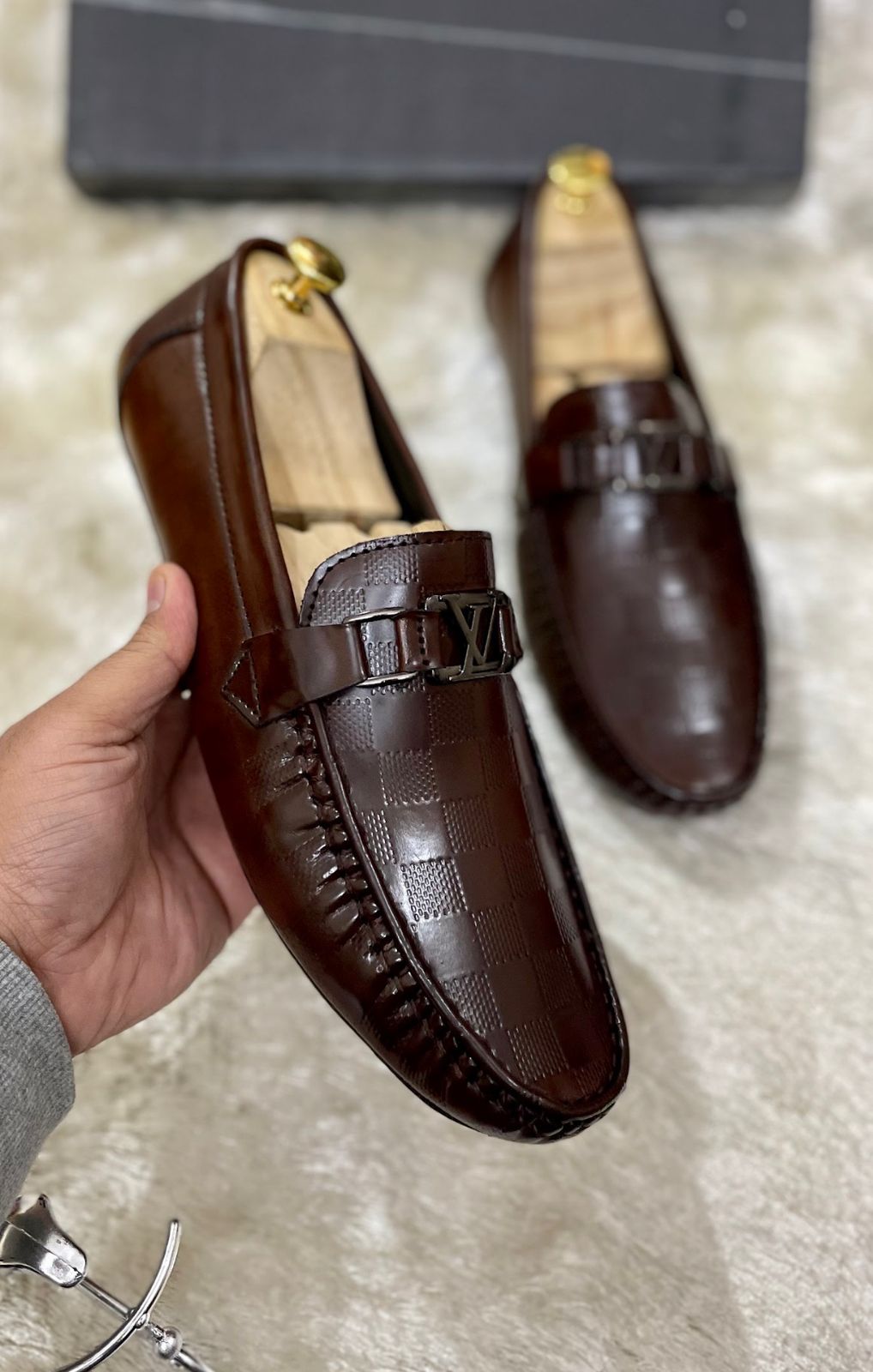 LV